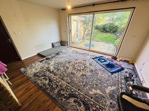 Photo 7- click for photo gallery